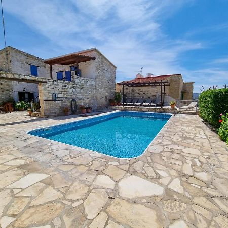 Poseidon'S Pool Paradise Skarinou Bagian luar foto