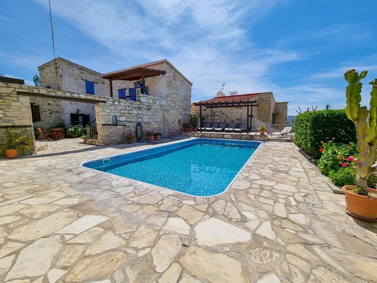Poseidon'S Pool Paradise Skarinou Bagian luar foto