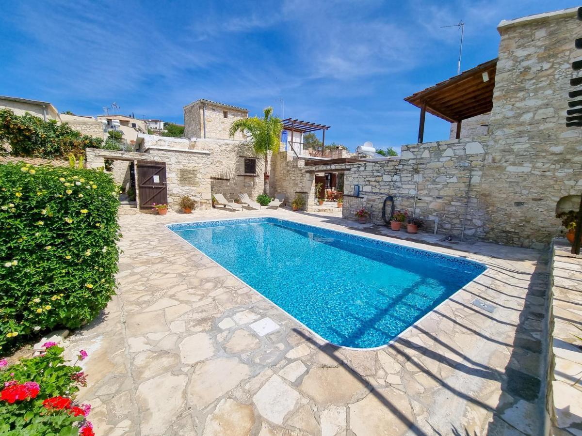 Poseidon'S Pool Paradise Skarinou Bagian luar foto